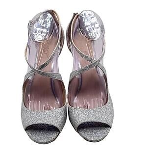 Jewel Badgley Mischka Cook Metallic Glitter Evening Shoe - Size 9.5